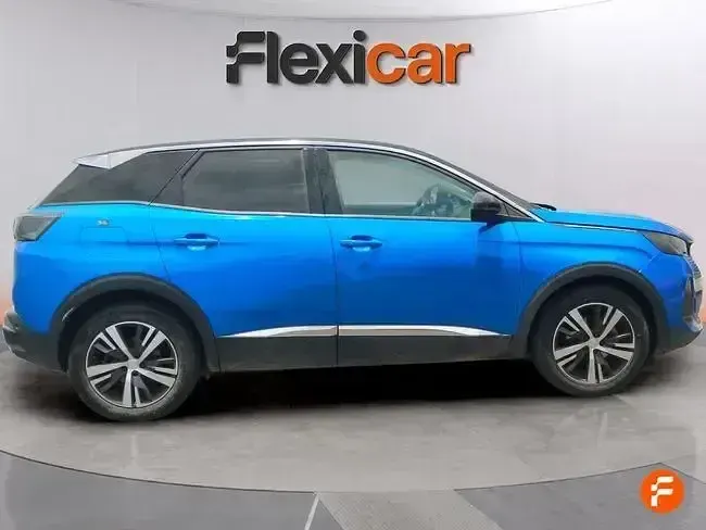 Usado Peugeot 3008 Allure 130 CV (95 kW) 2021 Azul SUV