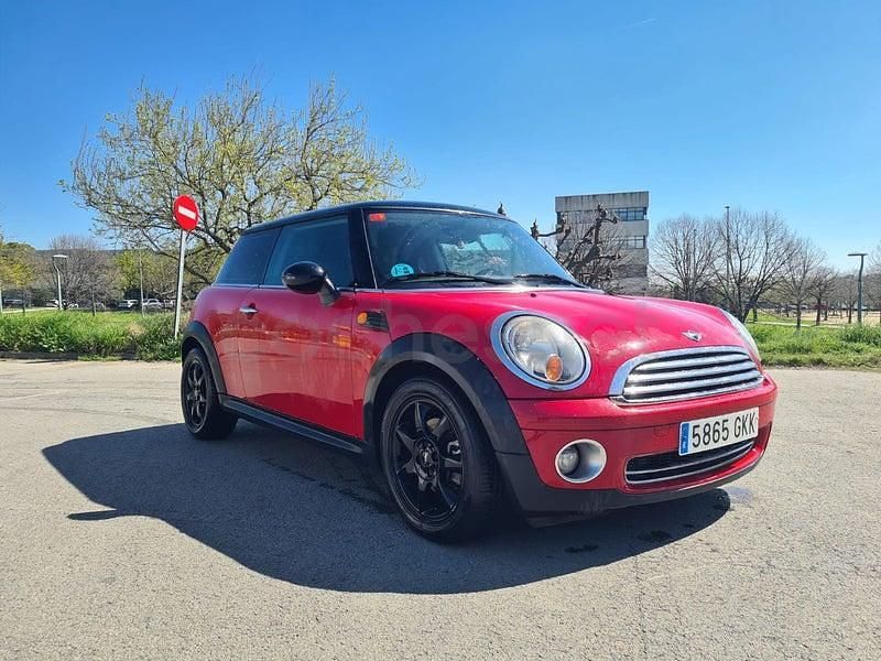 Usado Mini Cooper 120 CV (88 kW) 2010 Rojo Utilitario