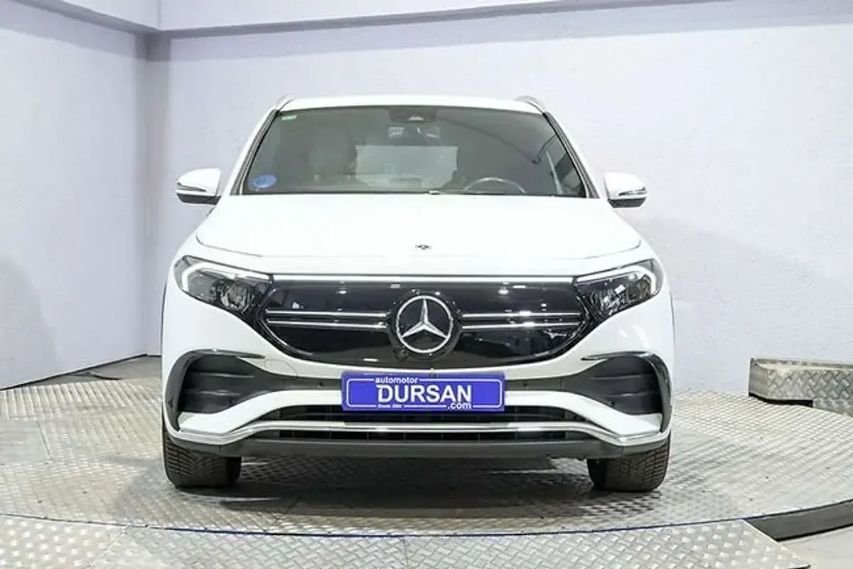 Usado Mercedes EQA300 167 kW (228 CV) 2022 Gris SUV