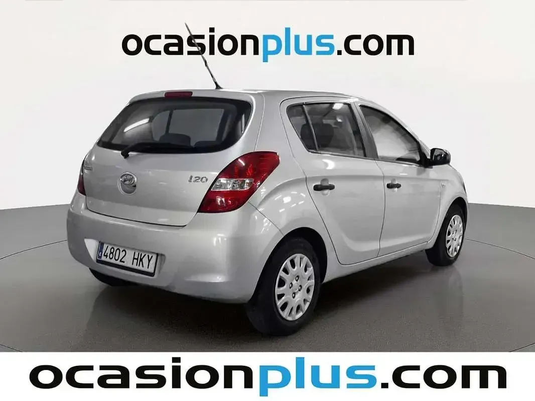 Usado Hyundai i20 Classic 78 CV (57 kW) 2012 Gris Utilitario