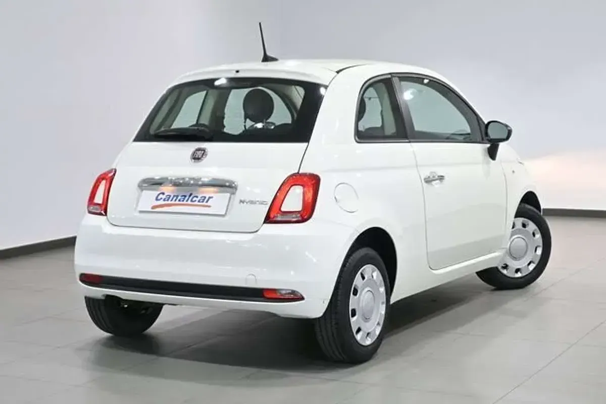 Usado Fiat 500 Red 71 CV (52 kW) 2023 Blanco Utilitario