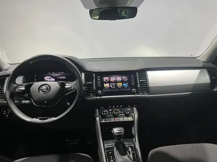 Usado Skoda Kodiaq Ambition 150 CV (110 kW) 2022 Azul SUV