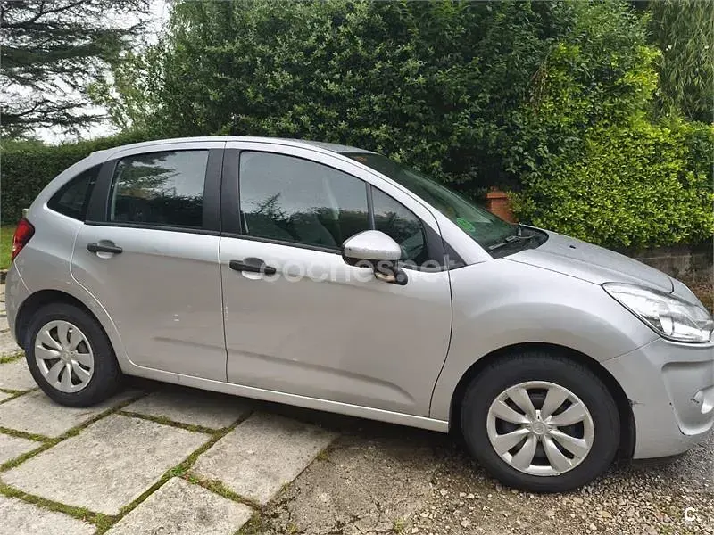 Usado Citroën C3 Attraction 60 CV (44 kW) 2011 Blanco Berlina