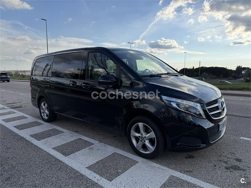 Usado Mercedes V220 Exclusive 163 CV (119 kW) 2019 Negro Monovolumen