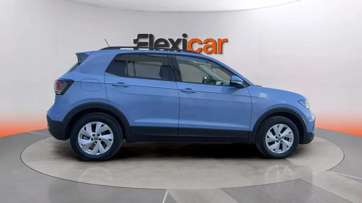 Usado VW T-Cross Life 116 CV (85 kW) 2024 Azul SUV