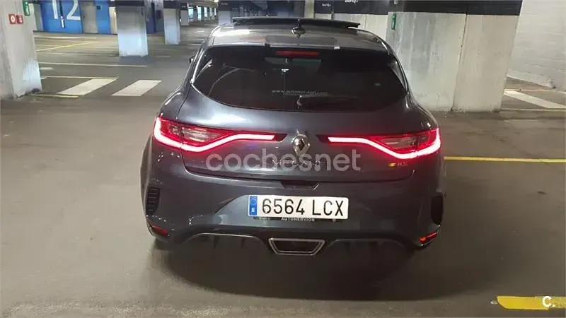 Usado Renault Mégane IV Trophy 300 CV (220 kW) 2019 Gris / plata Berlina