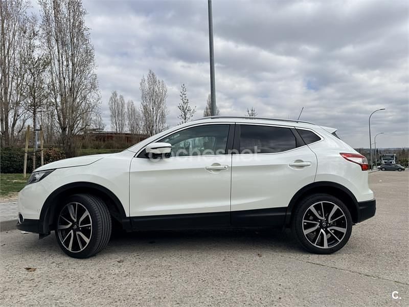 Usado Nissan Qashqai Tekna 115 CV (84 kW) 2013 Blanco SUV