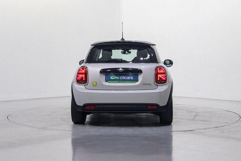 Usado Mini Cooper SE 135 kW (184 CV) 2021 Eléctrico Utilitario
