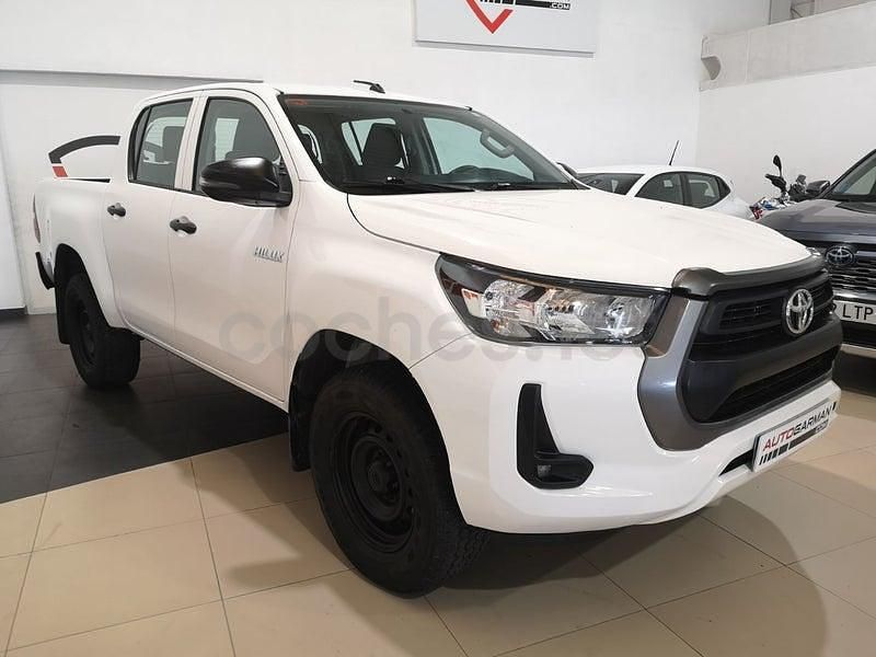 Usado Toyota HiLux 150 CV (110 kW) 2021 Blanco Recogida