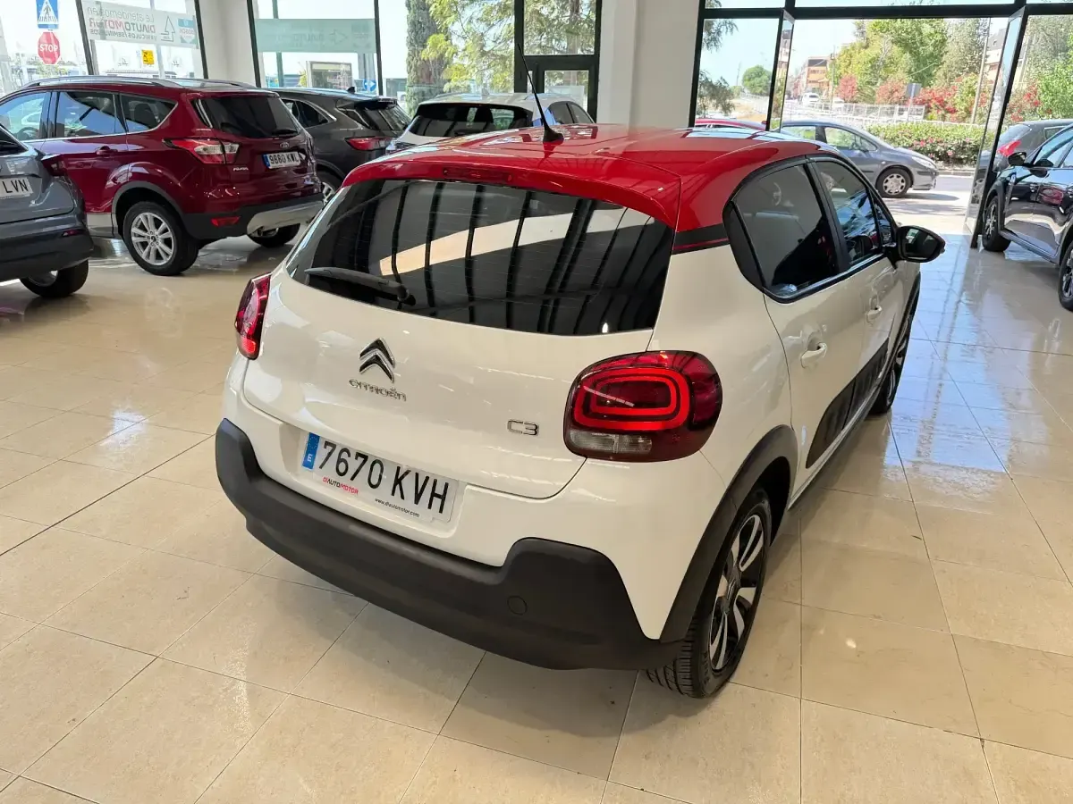 Usado Citroën C3 Feel 82 CV (60 kW) 2019 Blanco Utilitario