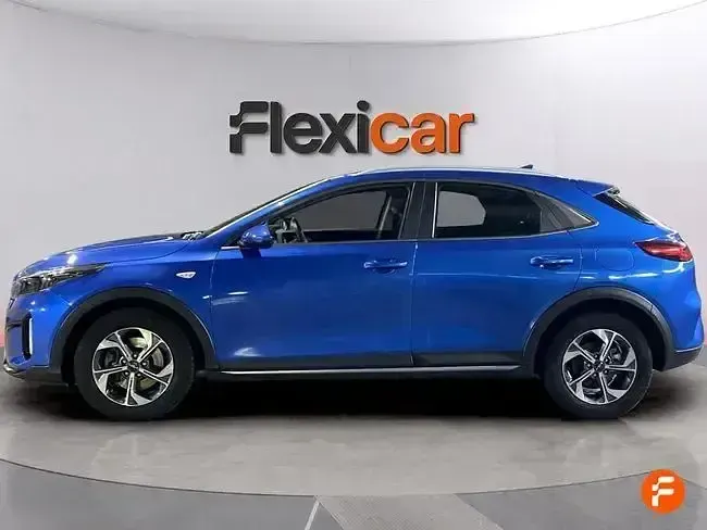 Usado Kia XCeed 120 CV (88 kW) 2024 Azul SUV
