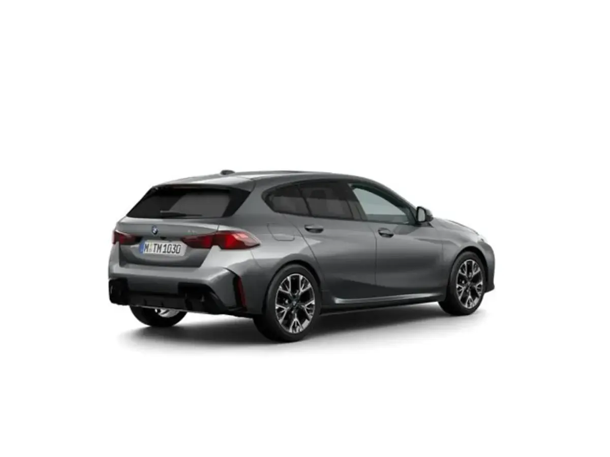 Usado BMW 120 Comfort Edition 170 CV (125 kW) 2025 Gris Utilitario