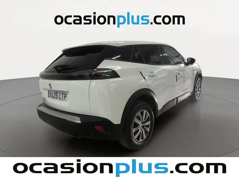 Usado Peugeot 2008 Active 100 CV (73 kW) 2021 Blanco SUV