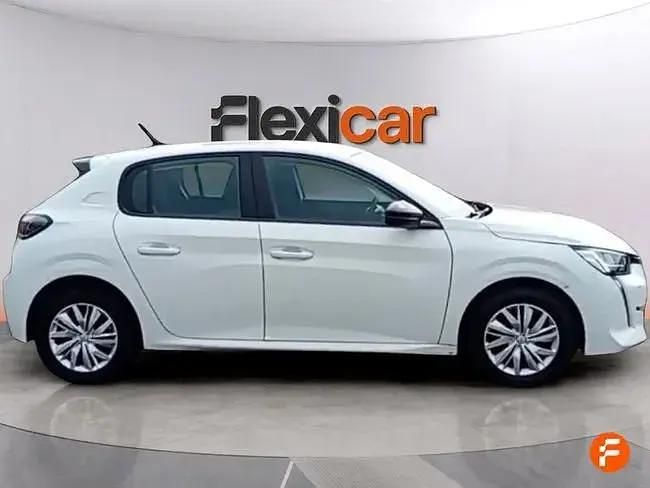 Usado Peugeot 208 Active 100 CV (73 kW) 2022 Blanco Utilitario