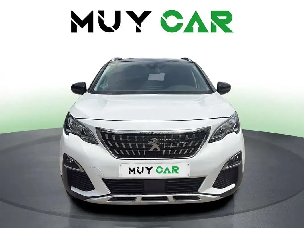 Usado Peugeot 3008 Allure 131 CV (96 kW) 2018 Blanco SUV
