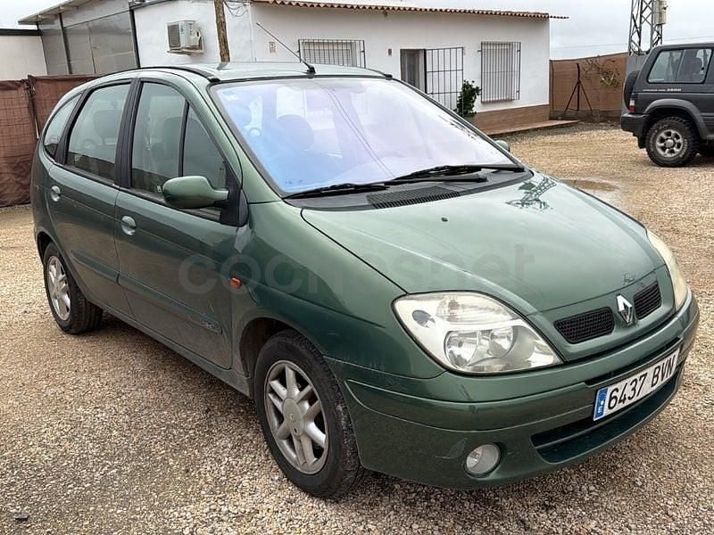 Usado Renault Mégane II Dynamique 105 CV (77 kW) 2002 Verde Berlina