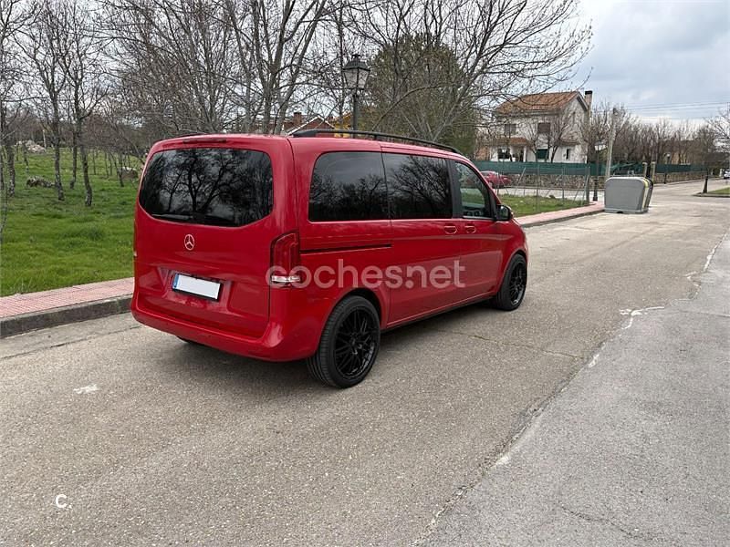 Käytetty Mercedes V220 163 HP (119 kW) 2015 Punainen Tila-auto
