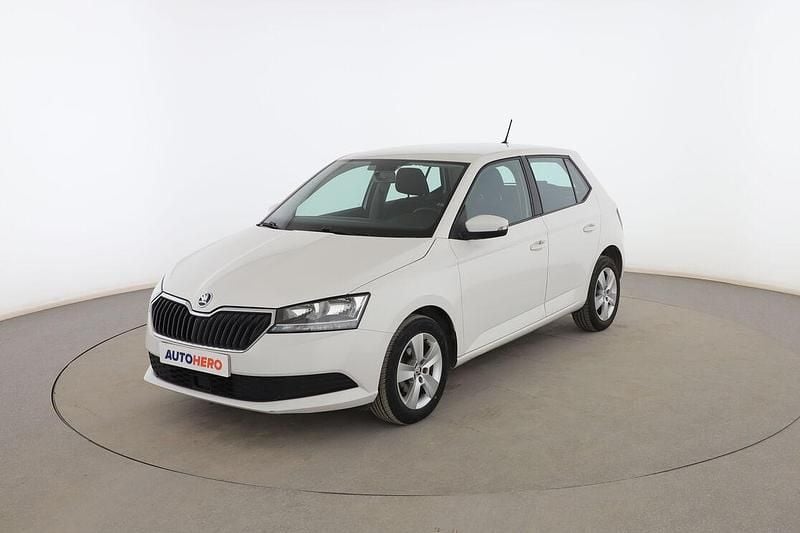 Usado Skoda Fabia Ambition 75 CV (55 kW) 2018 Blanco Utilitario