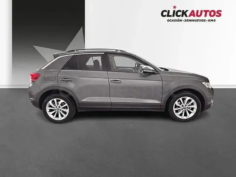 Usado VW T-Roc Life 150 CV (110 kW) 2024 Azul SUV