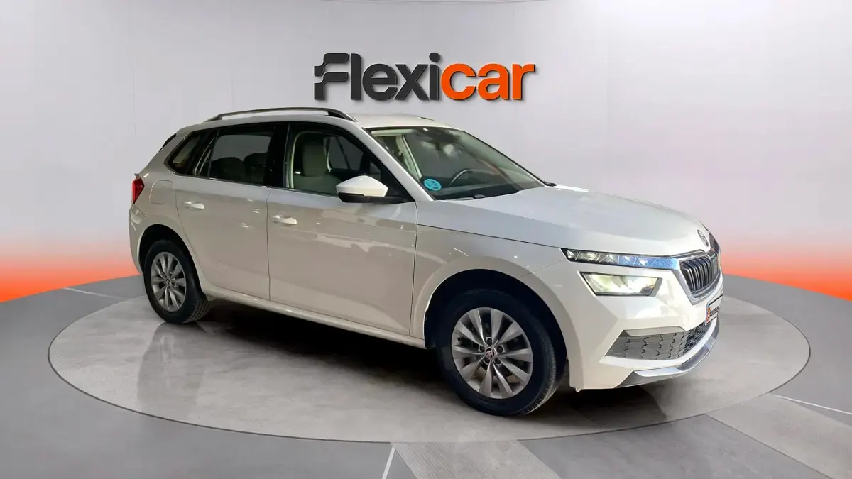 Usado Skoda Kamiq Ambition 110 CV (80 kW) 2021 SUV