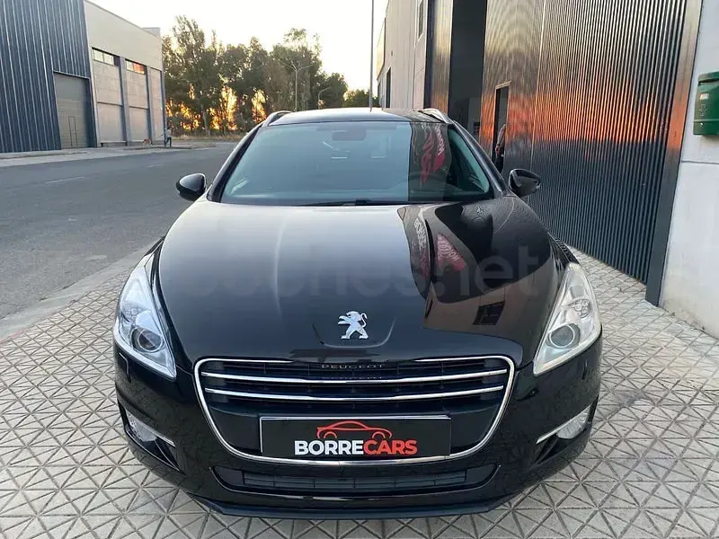Usado Peugeot 508 SW Allure 140 CV (102 kW) 2014 Marrón Familiar