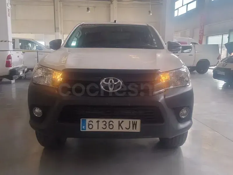 Usado Toyota HiLux 150 CV (110 kW) 2018 Blanco Pickup/Camioneta
