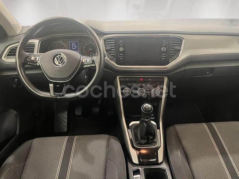 Usado VW T-Roc Advance 110 CV (80 kW) 2021 Azul SUV
