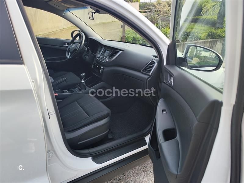 Usado Hyundai Tucson 131 CV (96 kW) 2016 Blanco SUV