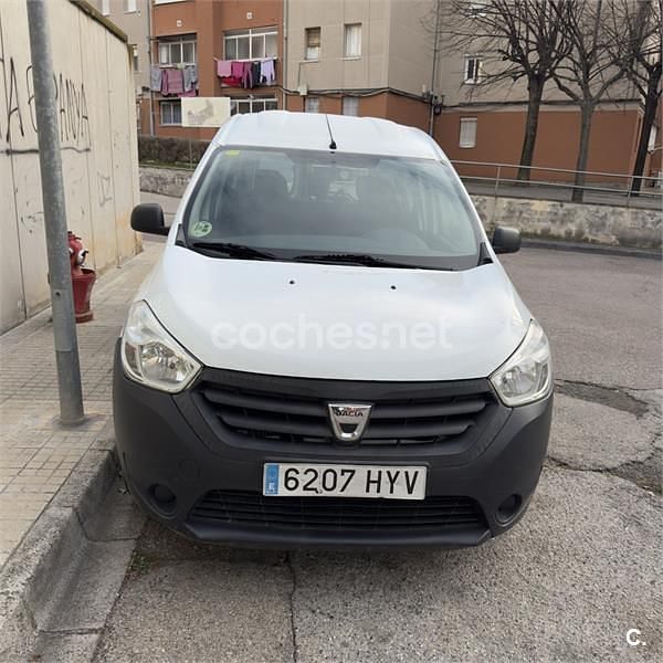 Usado Dacia Dokker Ambiance 90 CV (66 kW) 2014 Blanco Monovolumen