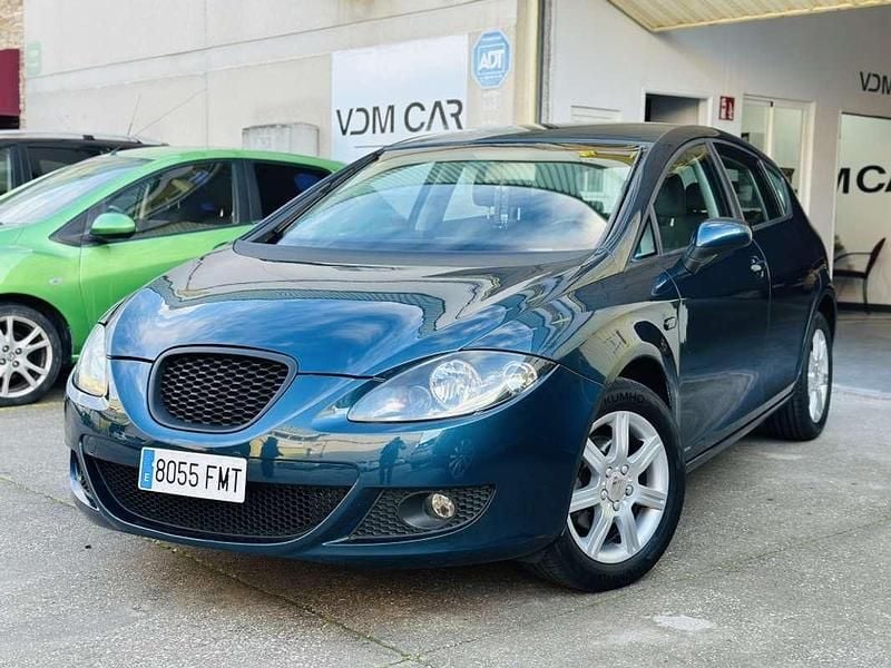 Azul Usado 2007 Seat Leon Sport Utilitario | 4990 € (Precio justo) - Imagen 1/4