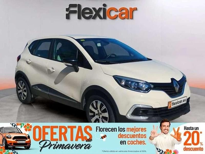 Usado Renault Captur Intens 90 CV (66 kW) 2018 Blanco SUV