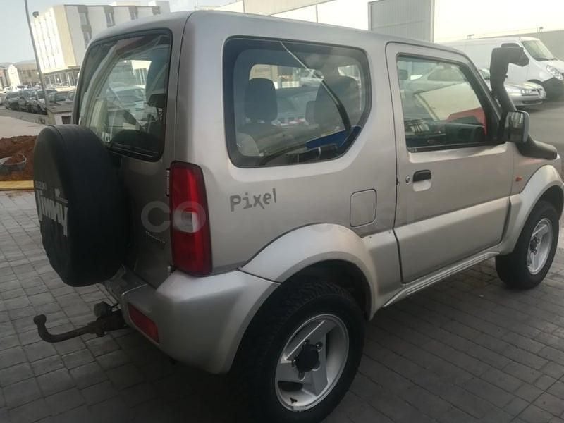 Usado Suzuki Jimny 80 CV (58 kW) 2004 Beige SUV