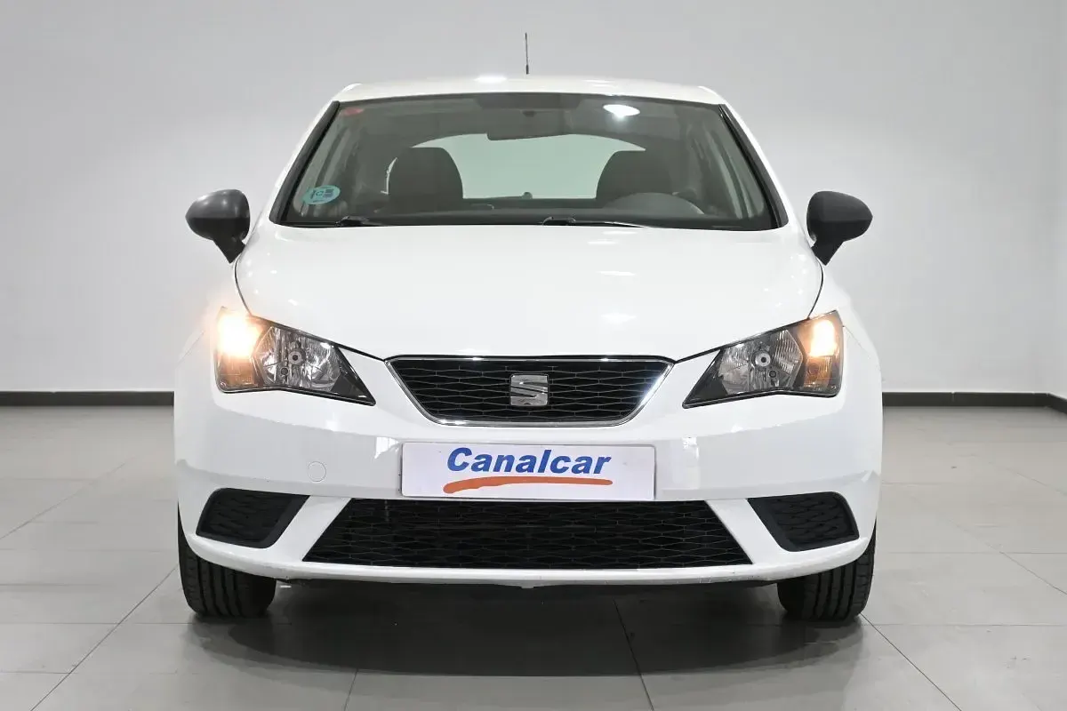 Usado Seat Ibiza Style 90 CV (66 kW) 2016 Blanco