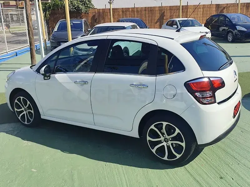 Usado Citroën C3 Exclusive 110 CV (80 kW) 2015 Blanco Berlina