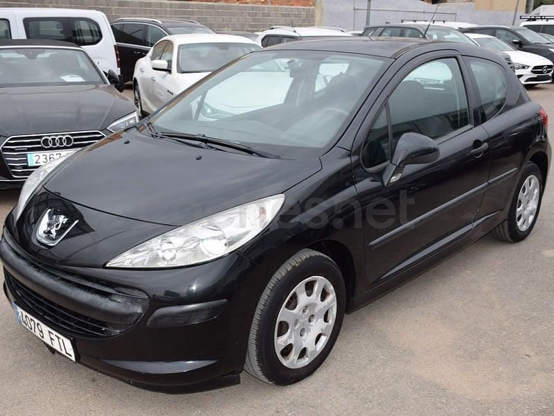 Usado Peugeot 207 75 CV (55 kW) 2007 Negro Berlina
