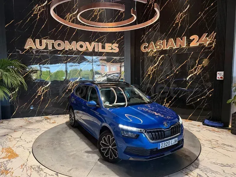 Usado Skoda Kamiq Sport 150 CV (110 kW) 2020 Azul SUV