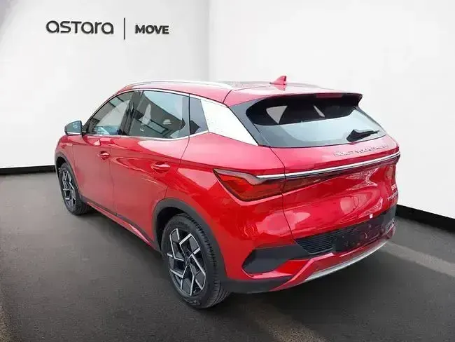 Usado BYD Atto 3 Comfort 150 kW (204 CV) 2024 Rojo