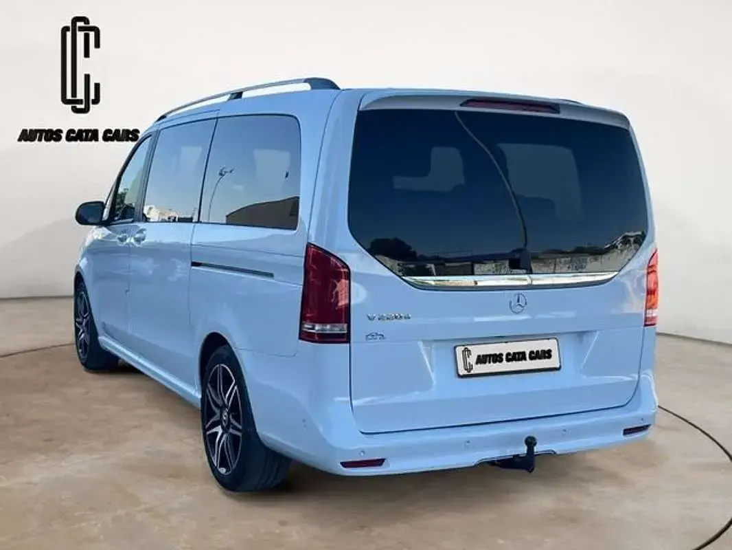 Usado Mercedes V220 Avantgarde 163 CV (119 kW) 2021 Blanco Monovolumen