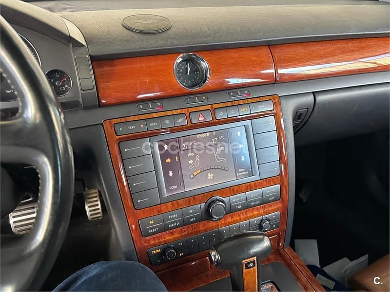 Usado VW Phaeton 225 CV (165 kW) 2008 Verde Berlina