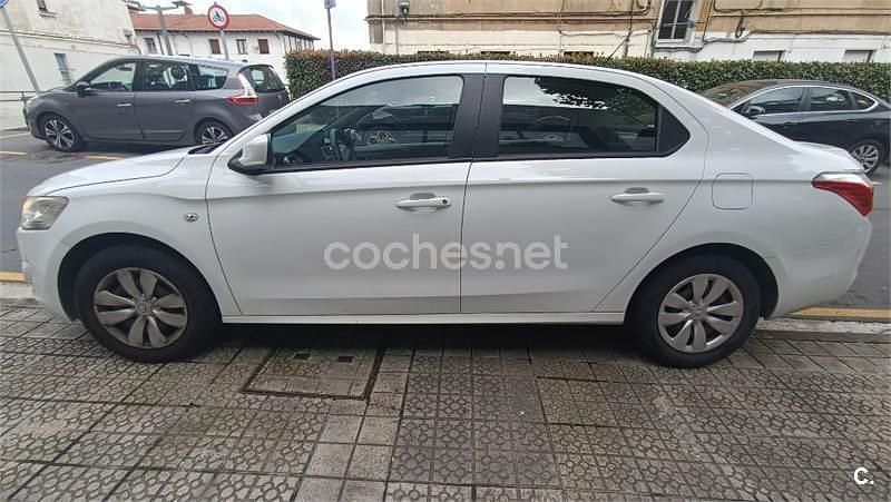 Usado Citroën C-Elysee I Seduction 72 CV (52 kW) 2013 Blanco Berlina