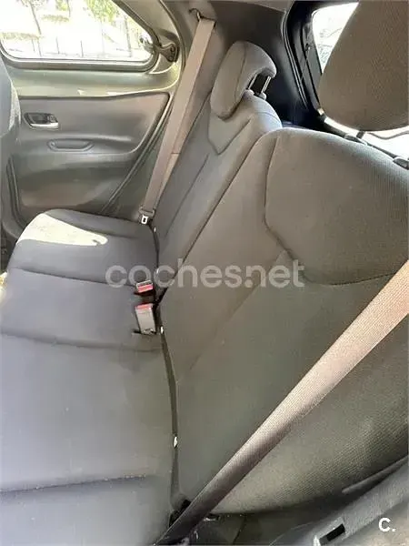 Usado Toyota Aygo X 72 CV (52 kW) 2023 Verde SUV