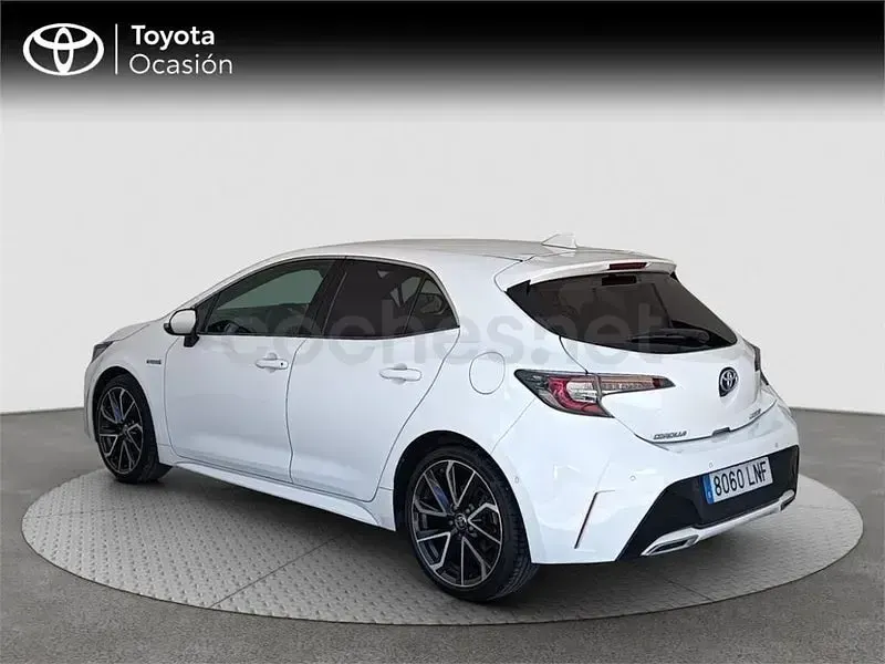 Usado Toyota Corolla Advance 184 CV (135 kW) 2021 Blanco Berlina