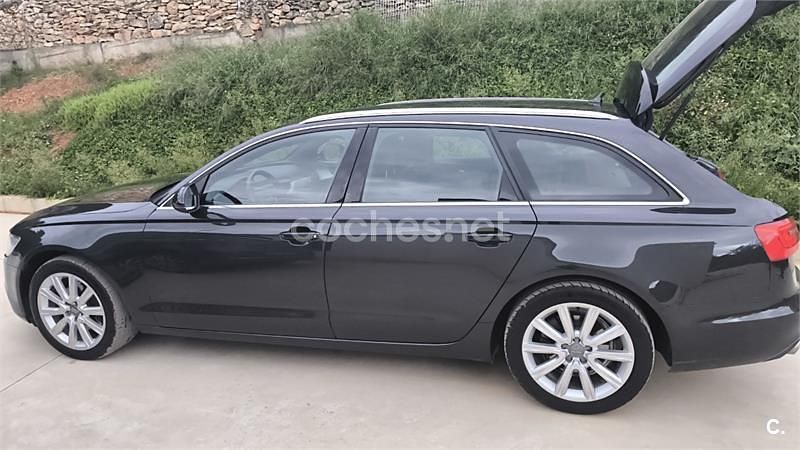 Usado Audi A6 Advanced 177 CV (130 kW) 2012 Negro Familiar