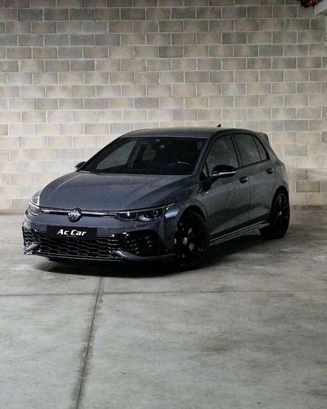 Usado VW Golf VII GTI 300 CV (220 kW) 2021 Gris Utilitario