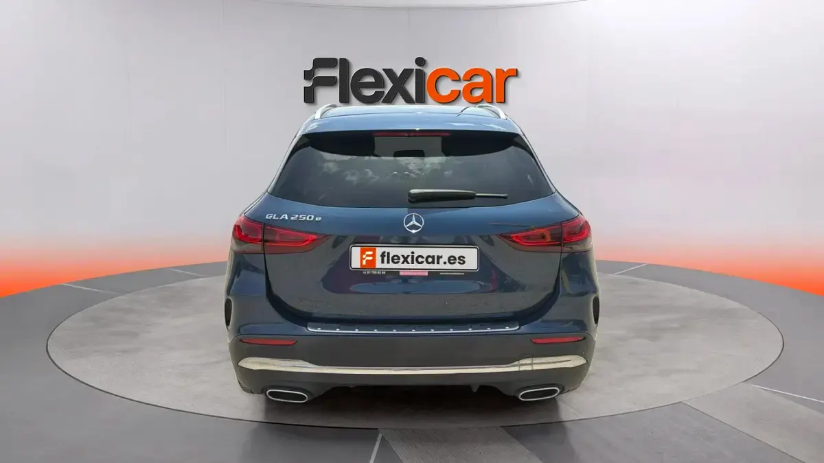 Usado Mercedes GLA250 218 CV (160 kW) 2022 Azul SUV