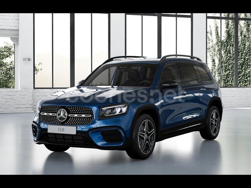 Azul Usado 2025 Mercedes GLB200 SUV | 55.500 € - Imagen 1/4