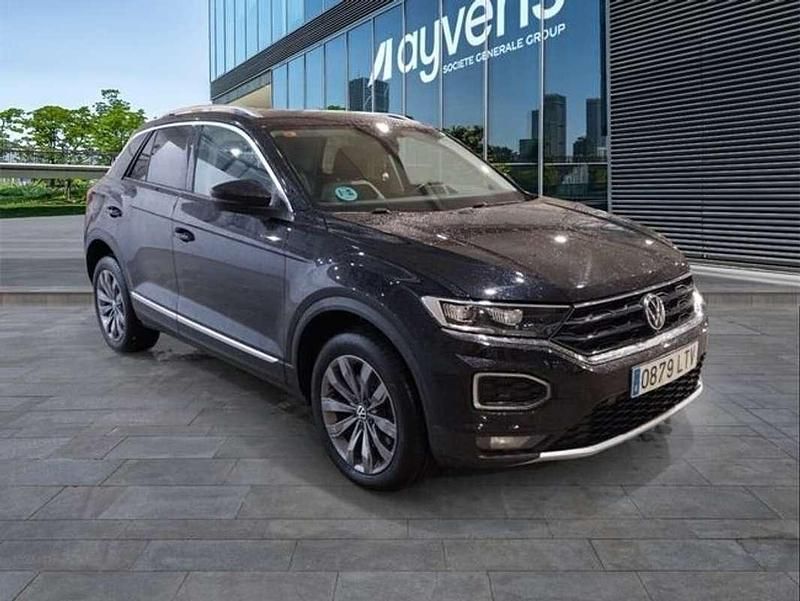 Usado VW T-Roc Sport 150 CV (110 kW) 2021 Plateado SUV