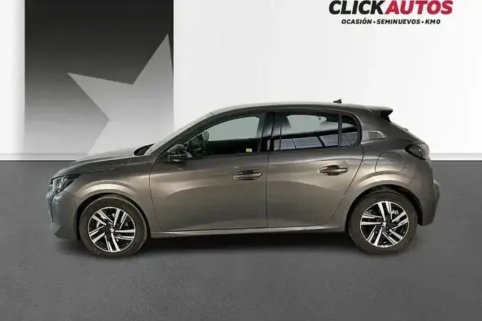 Usado Peugeot 208 Allure 100 CV (73 kW) 2022 Utilitario