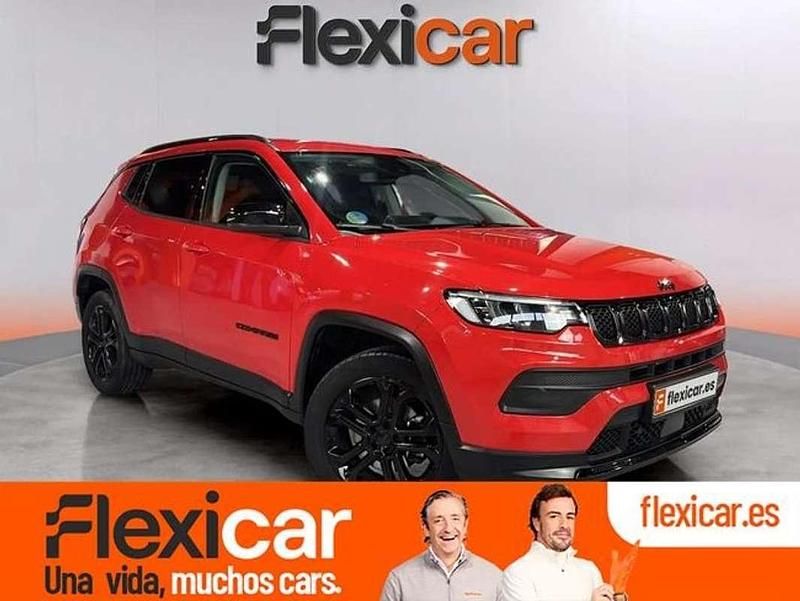 Usado Jeep Compass Night Eagle 131 CV (96 kW) 2023 Rojo SUV