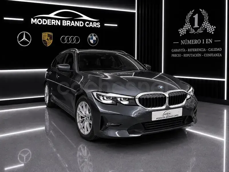 Usado BMW 320 Comfort Edition 190 CV (139 kW) 2022 Gris / plata Familiar